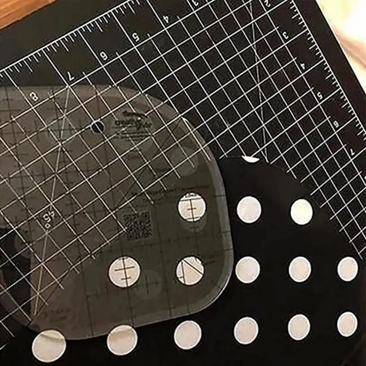 Curved Radius Corner Patchwork Ruler
